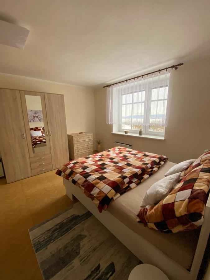 Rodinny Apartman 3+1 Horni Mesto Luaran gambar
